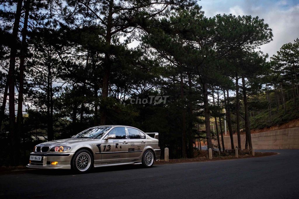 BMW 3 Series 2004 318i AT - 70000 km