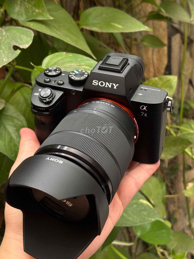 Sony A7II kèm kit 28-70 fullbox như mới.