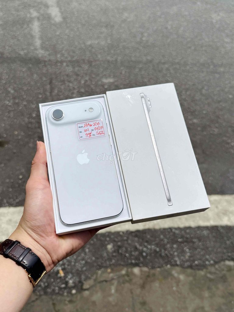 iPhone 17 Air 256GB Trắng VN/A Fullbox. Mua bán Điện thoại tại Quận Đống Đa Hà Nội được đăng bởi Lâm Bảo Tuyên hình 1