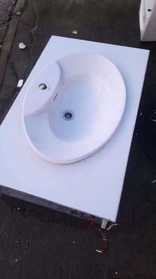 Bồn rửa mặt sứ trắng hình bầu dục. Mua bán Thiết bị vệ sinh, nhà tắm tại Quận 12 Tp Hồ Chí Minh được đăng bởi Mùa Nguyễn