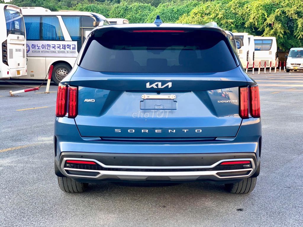 Kia Sorento 2022 Signature 2.5 AT AWD - 54,000 km.. Mua bán Ô tô tại Thành phố Thủ Đức Tp Hồ Chí Minh được đăng bởi Đức Tứ Bánh hình 2