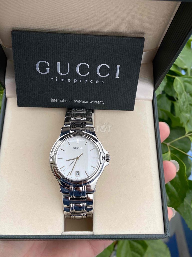 đồng hồ GUCCI Thụy sĩ