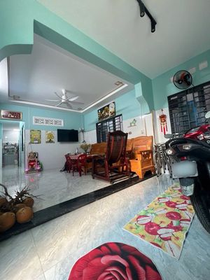 Nhà 2 tầng đúc kiến cố, 3PN ở liền, 4x13 Đường 8,Linh Xuân,Thủ Đức