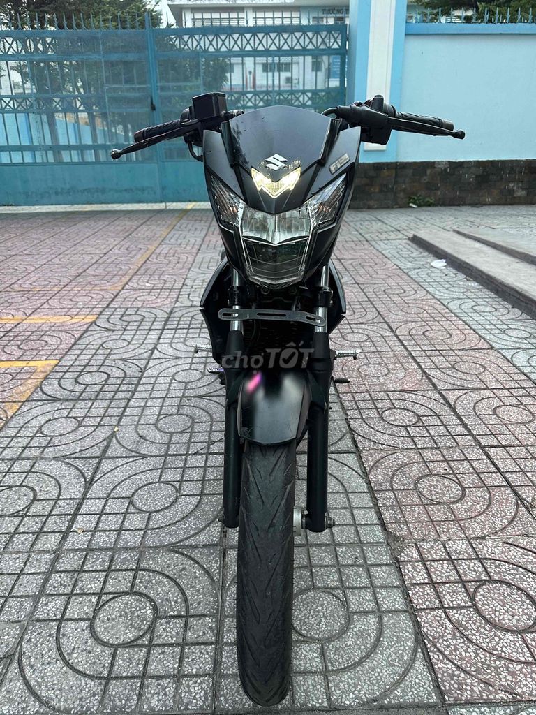 Satria Fi 2019. Đen nhám xe đẹp. BSTP 1 đời chủ. Mua bán Xe máy tại Quận Bình Thạnh Tp Hồ Chí Minh được đăng bởi Lê Nhân hình 4