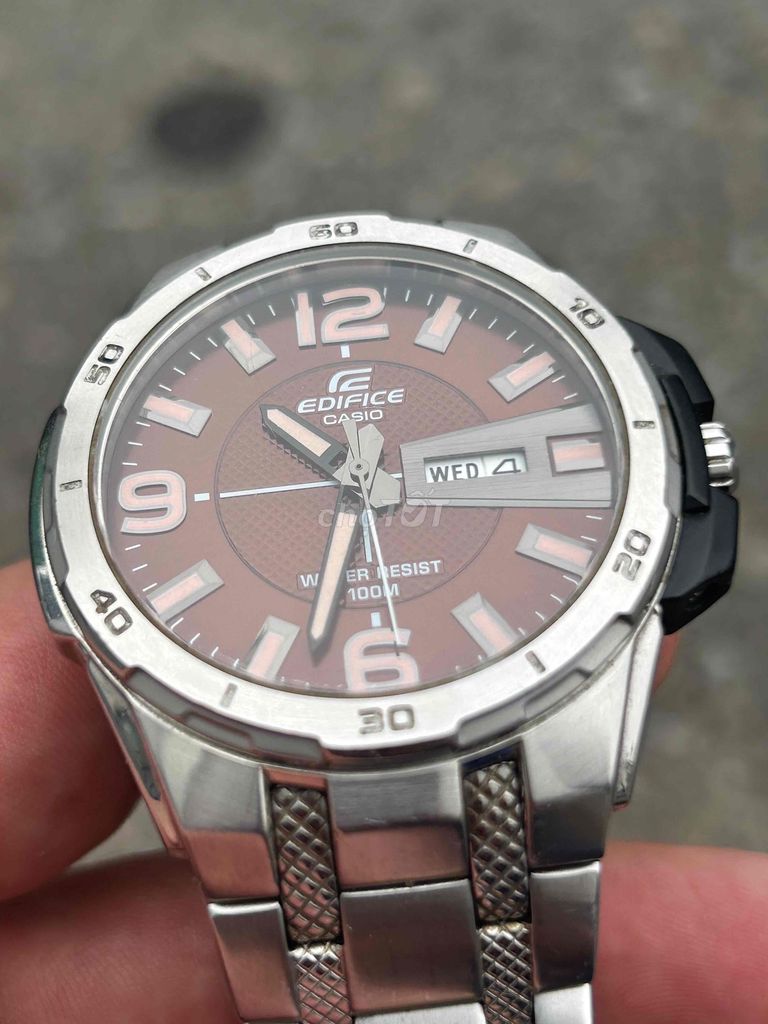 cần bán đòng hồ. Mua bán Đồng hồ tại Huyện Quế Võ Bắc Ninh được đăng bởi nguyễn minh  hình 1