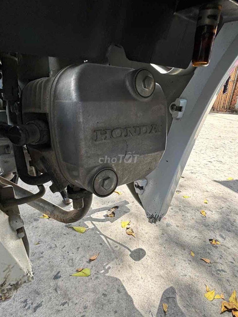 Nhà dư dùng cần bán xe Wave Blade 110cc. Mua bán Xe máy tại Thành phố Long Xuyên An Giang được đăng bởi SHOP 2HAND XUKA hình 5