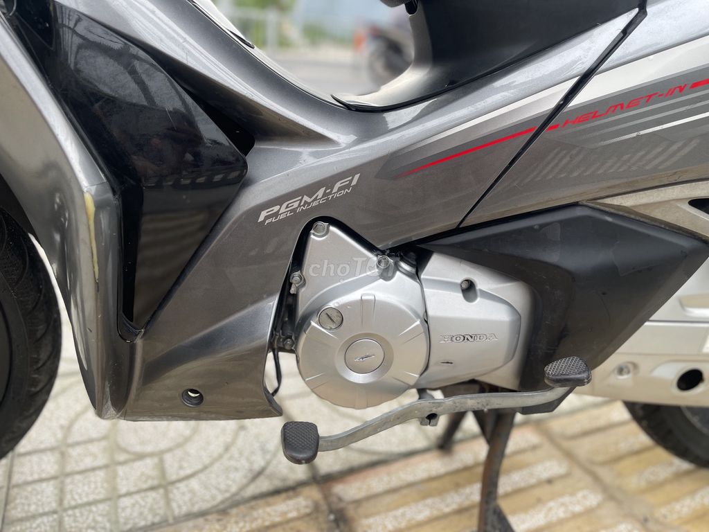 Honda Future 2013 Серый Автомат