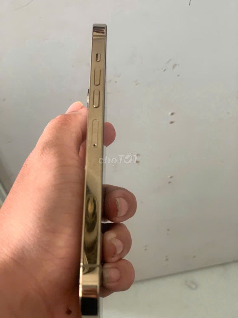 Apple iPhone 13 Pro Max 128GB Vàng Mới. Mua bán Điện thoại tại Thành phố Thuận An Bình Dương được đăng bởi Phạm Thái hình 1