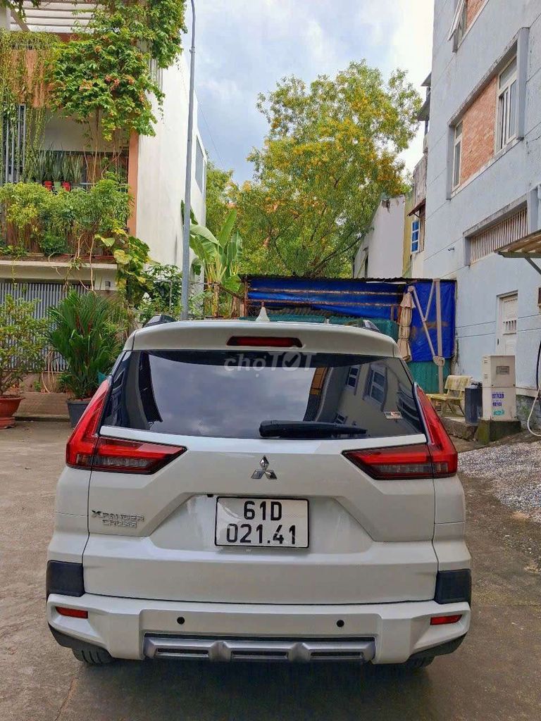 Mitsubishi Xpander Cross 2024 Trắng. Mua bán Ô tô tại Thành phố Thủ Đức Tp Hồ Chí Minh được đăng bởi Ms. Tú hình 6