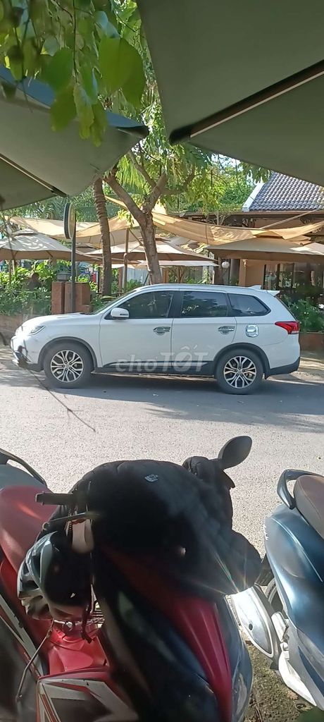Mitsubishi Outlander 2019 Tiêu chuẩn Trắng. Mua bán Ô tô tại Thành phố Hội An Quảng Nam được đăng bởi Tên chưa cung cấp hình 1