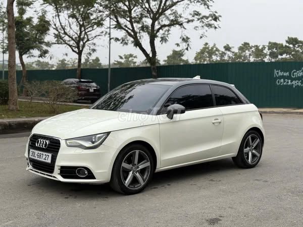 Audi A1 sx 2010 tặng vợ 🌹. Mua bán Ô tô tại Quận Nam Từ Liêm Hà Nội được đăng bởi Quang Trung hình 3