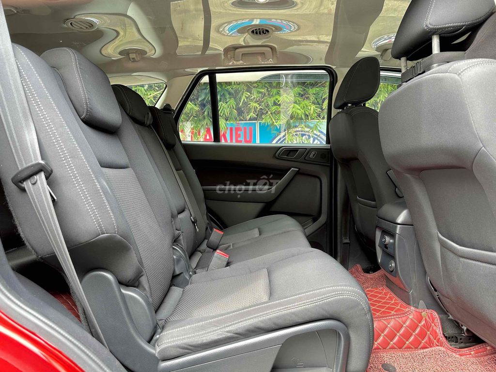 Ford Everest 2.0 AT Chất xe đẹp 1 Chủ - KM chuẩn 💯. Mua bán Ô tô tại Quận Gò Vấp Tp Hồ Chí Minh được đăng bởi DH AUTO FORD CHUYÊN XE FORD LƯỚT CHẤT LƯỢNG CAO hình 17