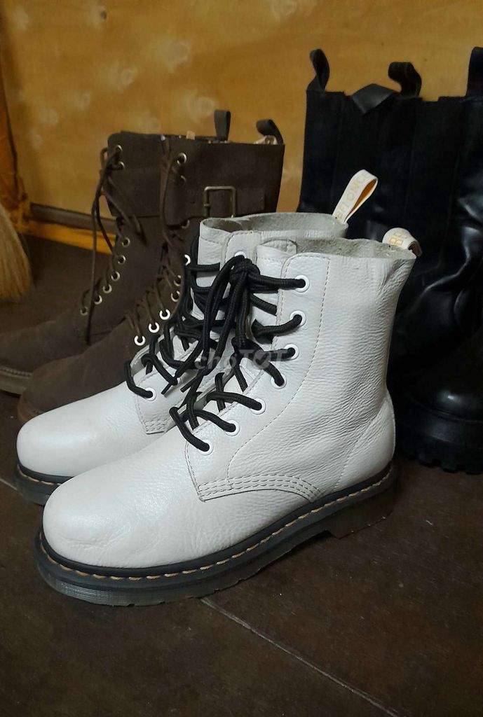 Giày bốt nữ da thật size 38. Mua bán Giày dép tại Quận 11 Tp Hồ Chí Minh được đăng bởi Tú Linh hình 1