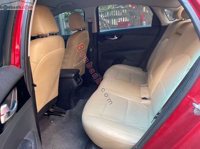 Kia Cerato màu đỏ. Mua bán Ô tô tại Huyện Quảng Xương Thanh Hóa được đăng bởi Lam ngoc cuong 
