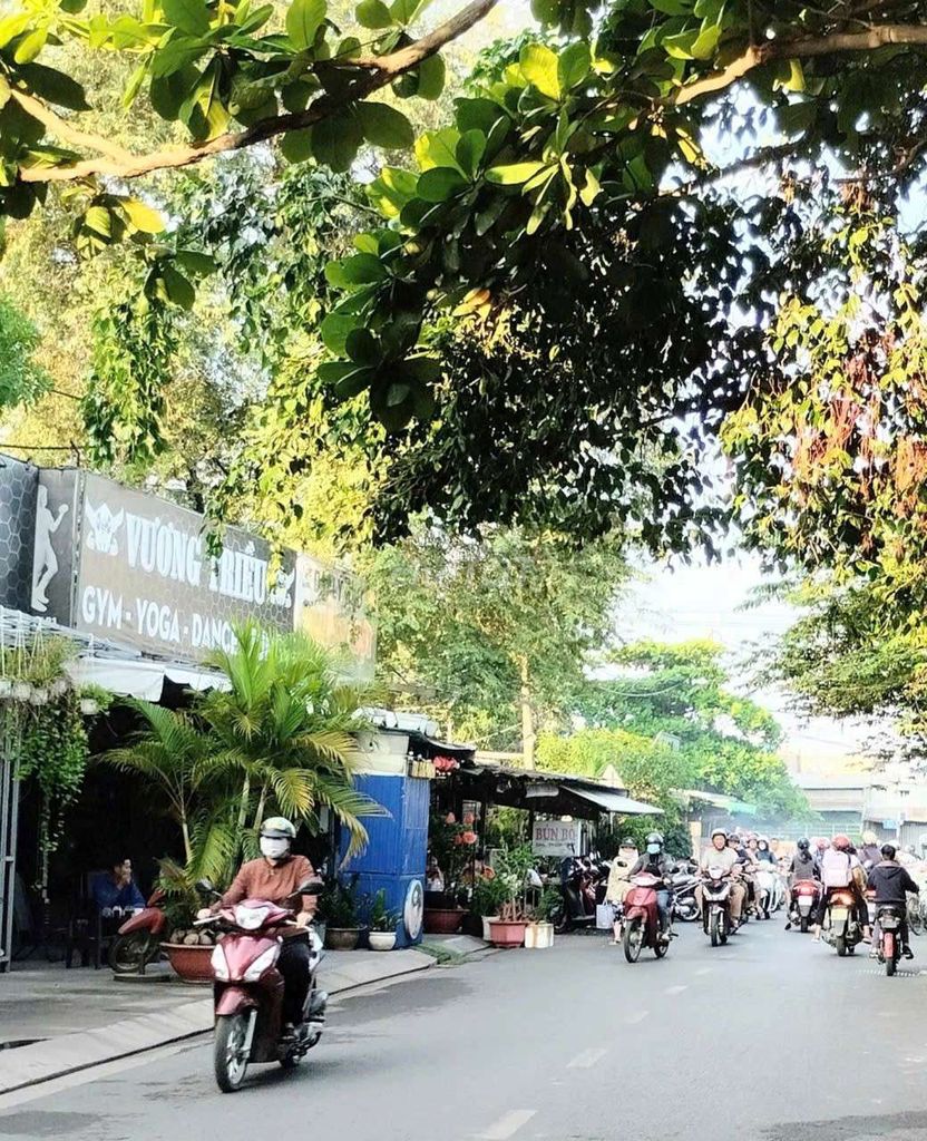 🏡 CHO THUÊ NHÀ NGUYÊN CĂN MẶT TIỀN - DT 200M.. Cho thuê văn phòng, mặt bằng kinh doanh tại Huyện Hóc Môn Tp Hồ Chí Minh được đăng bởi Lượng  hình 1