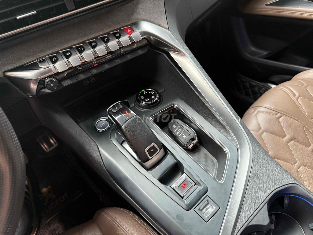 Peugeot 3008 GTLine 2022 SUV Châu Âu sang trọng. Mua bán Ô tô tại Thành phố Thủ Đức Tp Hồ Chí Minh được đăng bởi FASTCARS THÁI Ô TÔ CŨ  hình 15