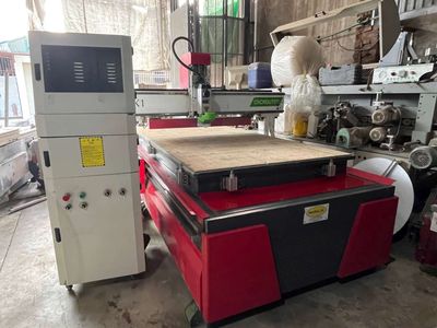 Máy CNC 1 đầu thanh lý. Mua bán Đồ chuyên dụng, Giống nuôi trồng tại Quận Bình Tân Tp Hồ Chí Minh được đăng bởi son bui