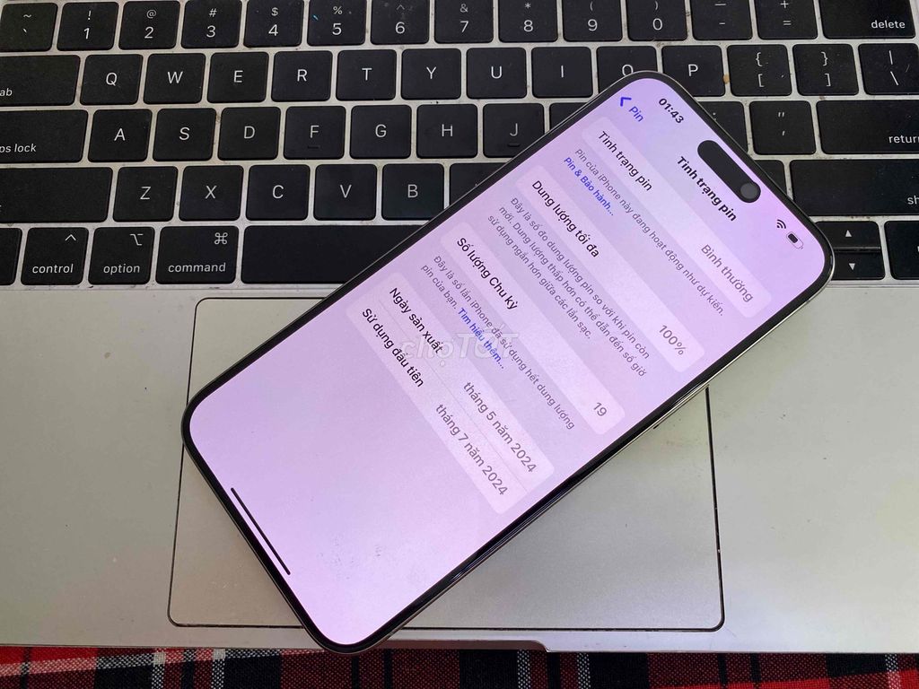 iPhone 15 Pro Max 256GB Titan, Bản Quốc Tế Mỹ. Mua bán Điện thoại tại Quận 7 Tp Hồ Chí Minh được đăng bởi Nhungle hình 4