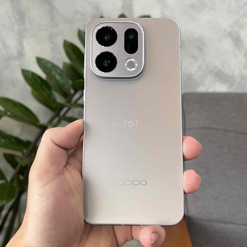Oppo Find X9 12GB/256GB siêu lướt. Mua bán Điện thoại tại Thành phố Thủ Đức Tp Hồ Chí Minh được đăng bởi Văn Giang hình 1