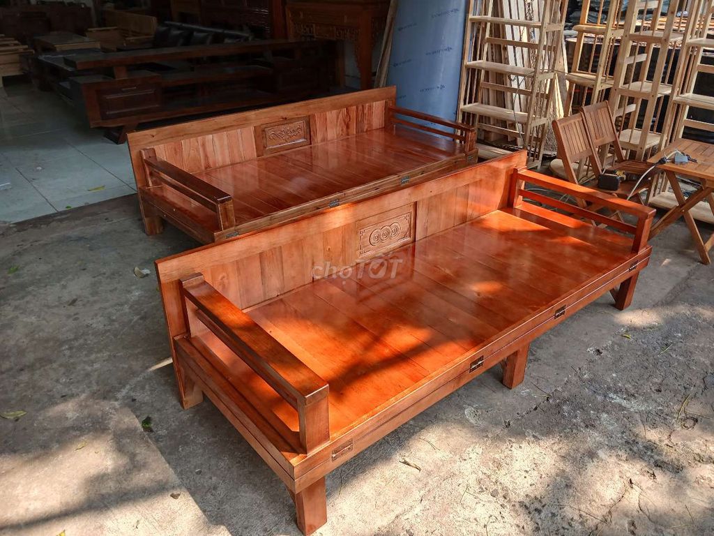 Giường gấp thành ghế gỗ Nâu. Mua bán Giường, chăn ga gối nệm tại Thành phố Buôn Ma Thuột Đắk Lắk được đăng bởi NỘI THẤT BUÔN MA THUỘT hình 1