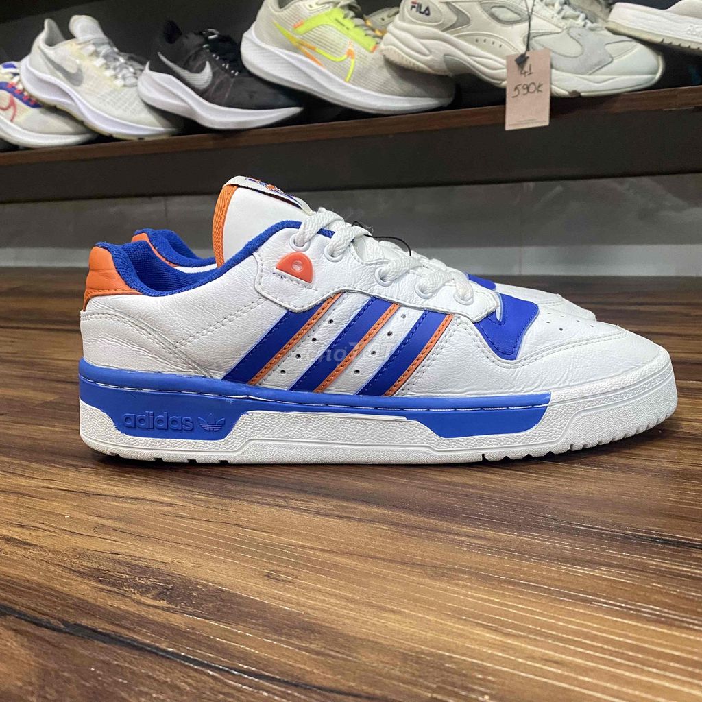 Giày Adidas Rivalry Low Overkill size 42.5 mới 98%