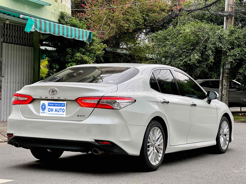 TOYOTA CAMRY 2.5Q  1 CHỦ - Sang Trọng - Đẳng cấp. Mua bán Ô tô tại Quận Gò Vấp Tp Hồ Chí Minh được đăng bởi DH AUTO FORD CHUYÊN XE FORD LƯỚT CHẤT LƯỢNG CAO hình 4