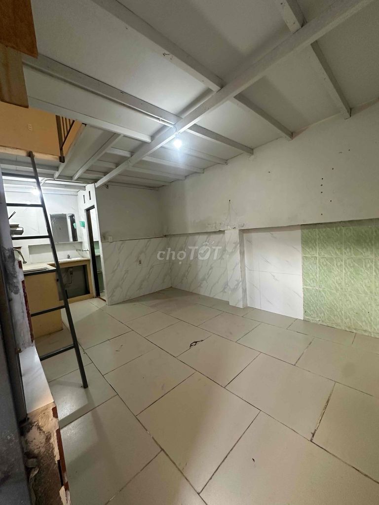 PHÒNG GÁC GIÁ RẺ SIÊU RỘNG