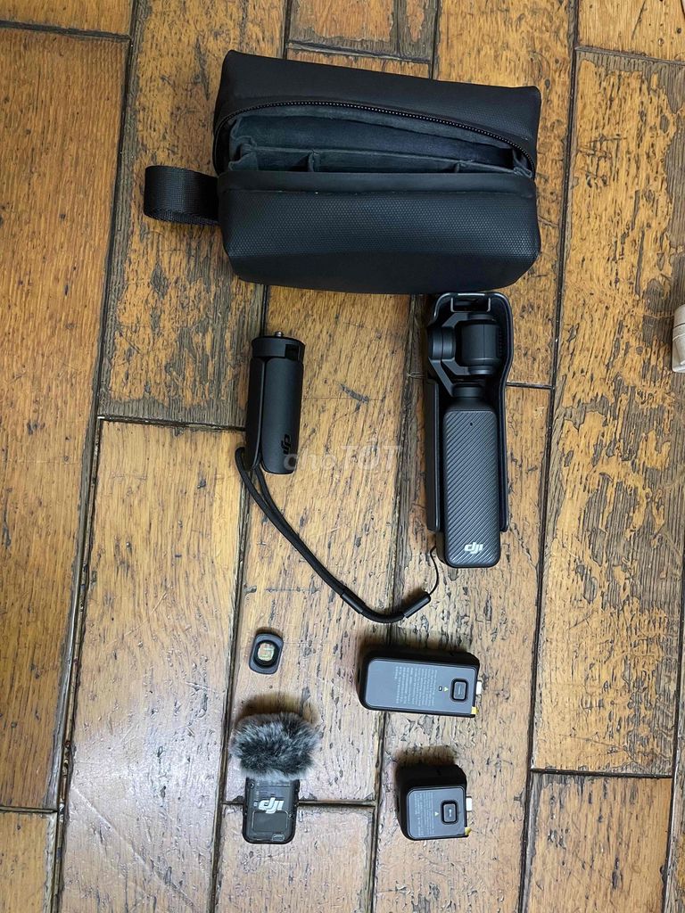 DJI Osmo Pocket 3 combo. Mua bán Máy ảnh, Máy quay tại Quận 4 Tp Hồ Chí Minh được đăng bởi Thượng Nguyễn hình 1