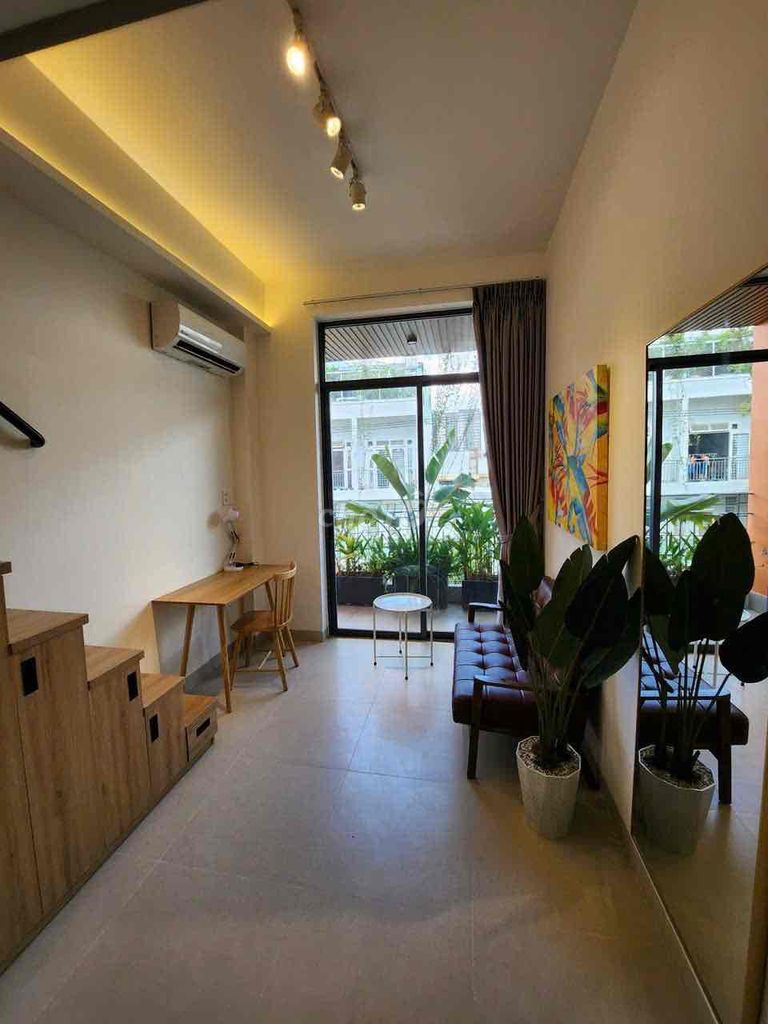 Duplex studio ban công mới xây 100%