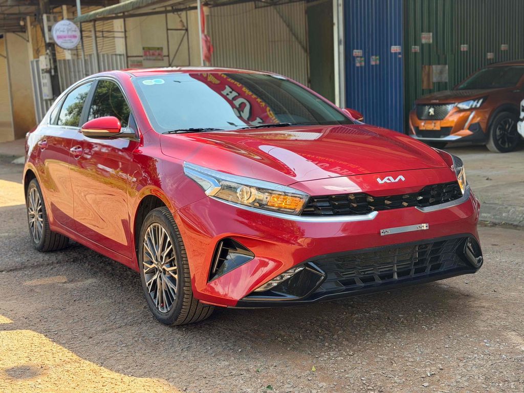 Kia K3 2024 Đỏ 9500 km. Mua bán Ô tô tại Huyện Krông Pắc Đắk Lắk được đăng bởi Auto Hùng Phát hình 3