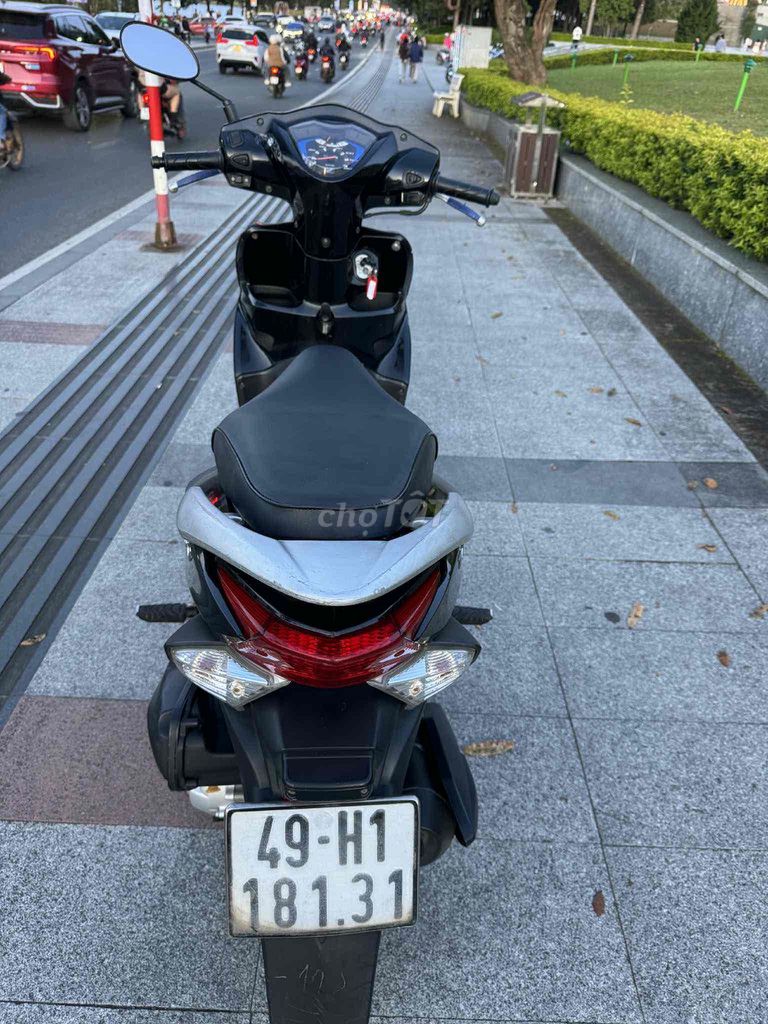 * Vison 2014 nguyên zin * Máy móc cực êm , đi mượt. Mua bán Xe máy tại Thành phố Đà Lạt Lâm Đồng được đăng bởi Đạt hình 2