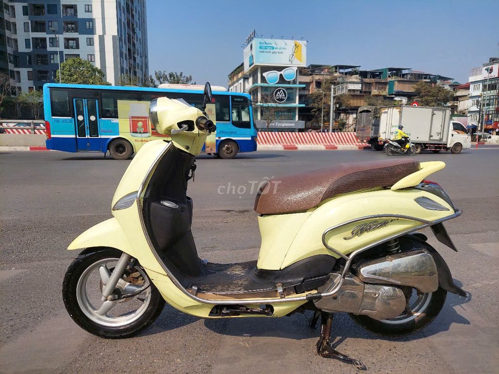 Bán xe Yamaha Noza  mầu vàng chính chủ ít đi. Mua bán Xe máy tại Quận Hoàng Mai Hà Nội được đăng bởi Nguyễn Hải Quỳnh hình 5