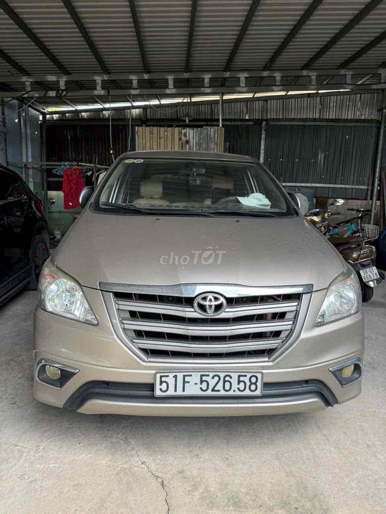 Toyota Innova 2015 2.0 E 78.000km. Mua bán Ô tô tại Quận 12 Tp Hồ Chí Minh được đăng bởi Nguyễn thị Hồng Trang hình 3