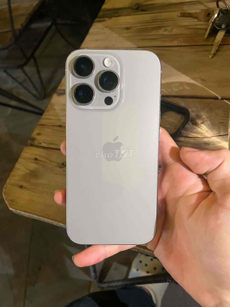 Apple iPhone 16 Pro 128GB Titian 89%. Mua bán Điện thoại tại Quận Bình Thạnh Tp Hồ Chí Minh được đăng bởi Bẻo Khoai hình 1