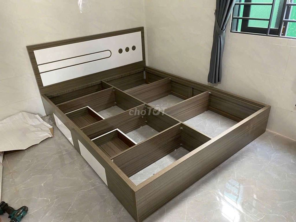 Giường ngủ Gỗ công nghiệp Nâu Trắng Hộc kéo. Mua bán Giường, chăn ga gối nệm tại Thành phố Buôn Ma Thuột Đắk Lắk được đăng bởi NỘI THẤT BUÔN MA THUỘT hình 1