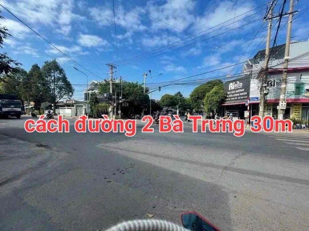 NHANH MỚI KỊP !ĐẤT TRUNG TÂM DĨ AN - ĐƯỜNG THÔNG, GIÁ RẺ HƠN 20TR/M2