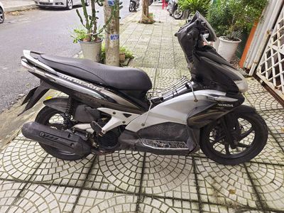 🍎BÁN AIR BLADE HON ĐA phun xăng điện tữ 2010. Mua bán Xe máy tại Quận Hải Châu Đà Nẵng được đăng bởi cường thịnh