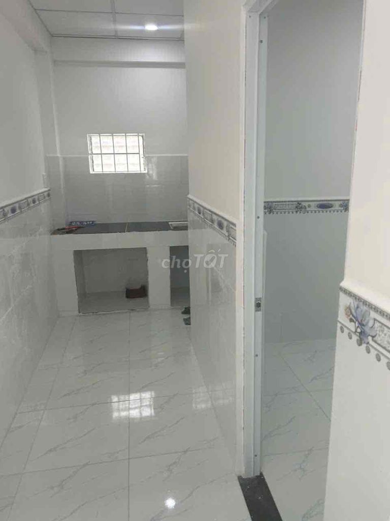 Bán nhà DT 4x9 đúc lửng 3pn 2wc gần Ngã 3 Bầu Tô Kí Hóc Môn