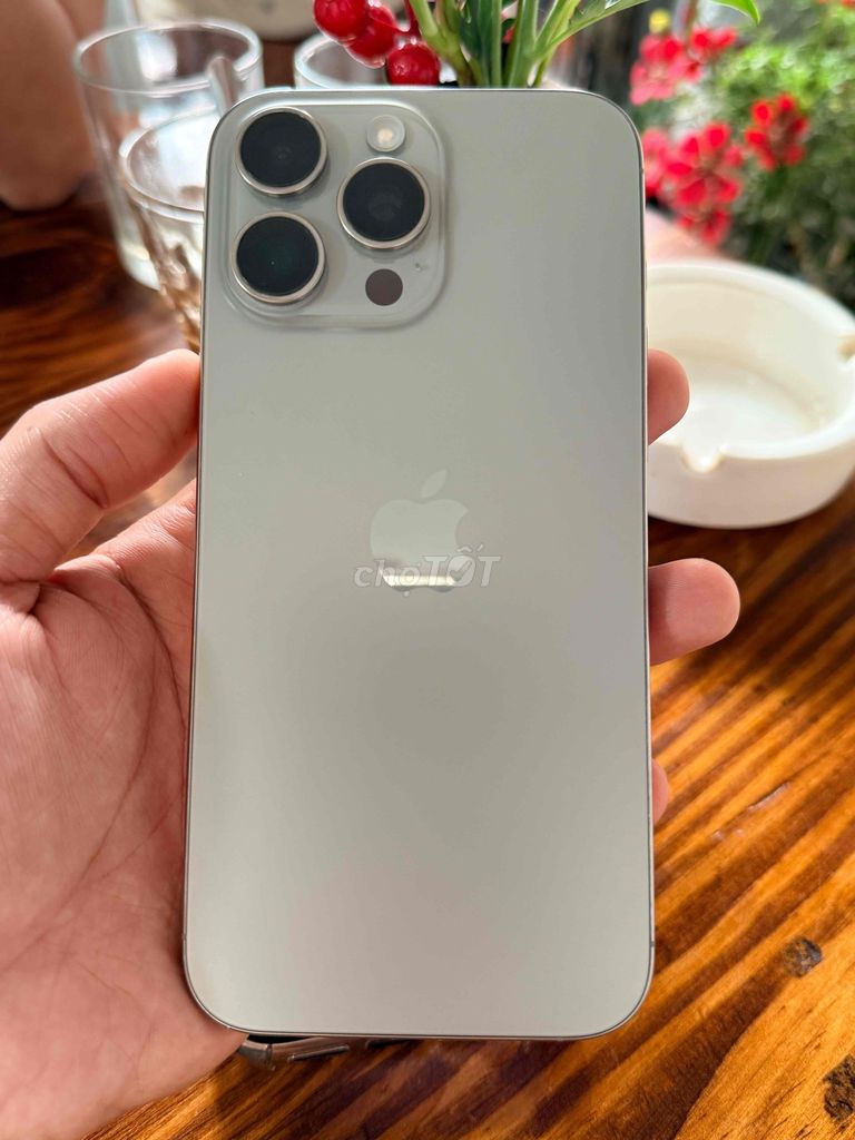 iPhone 16 Pro Max 256GB Tự nhiên Pin Zin 92% Keng. Mua bán Điện thoại tại Quận Sơn Trà Đà Nẵng được đăng bởi Anh Apple Chính Hãng hình 1