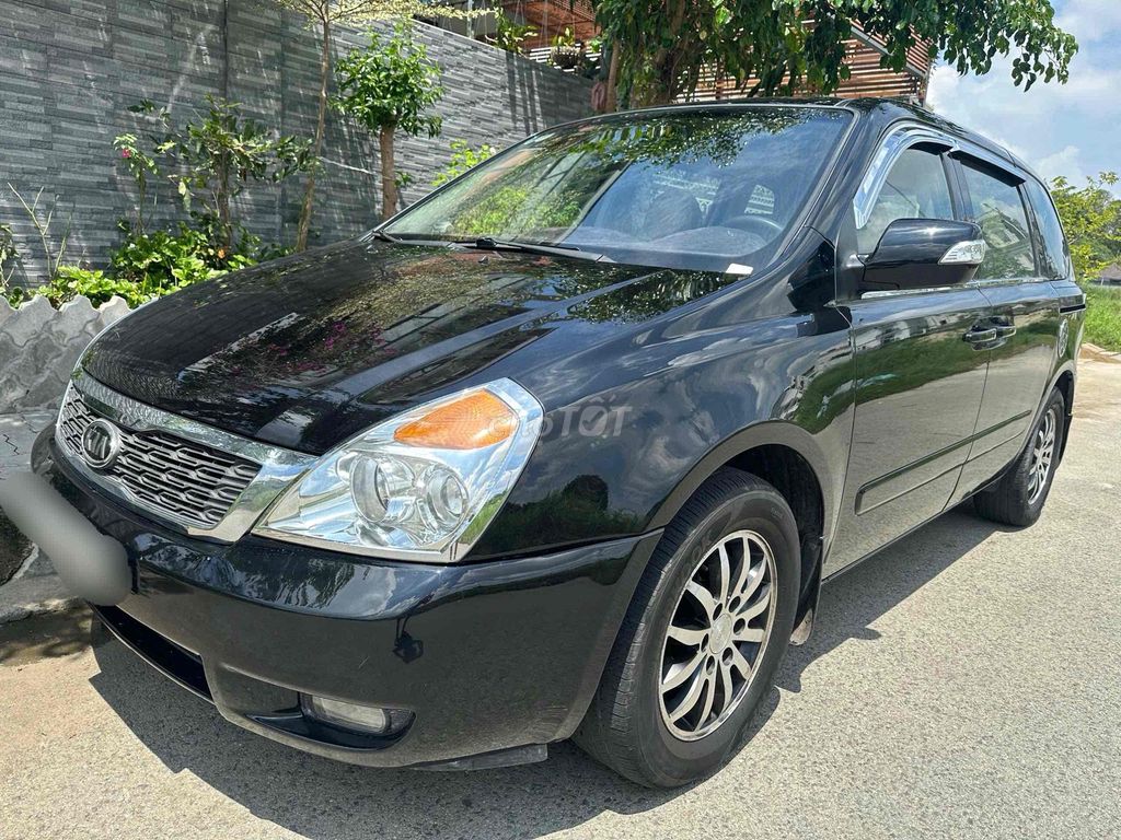 Kia Carnival 2010 - 155 km đời 2010 fom mới xe đẹp. Mua bán Ô tô tại Quận 8 Tp Hồ Chí Minh được đăng bởi Nguyễn Văn Tâm hình 2