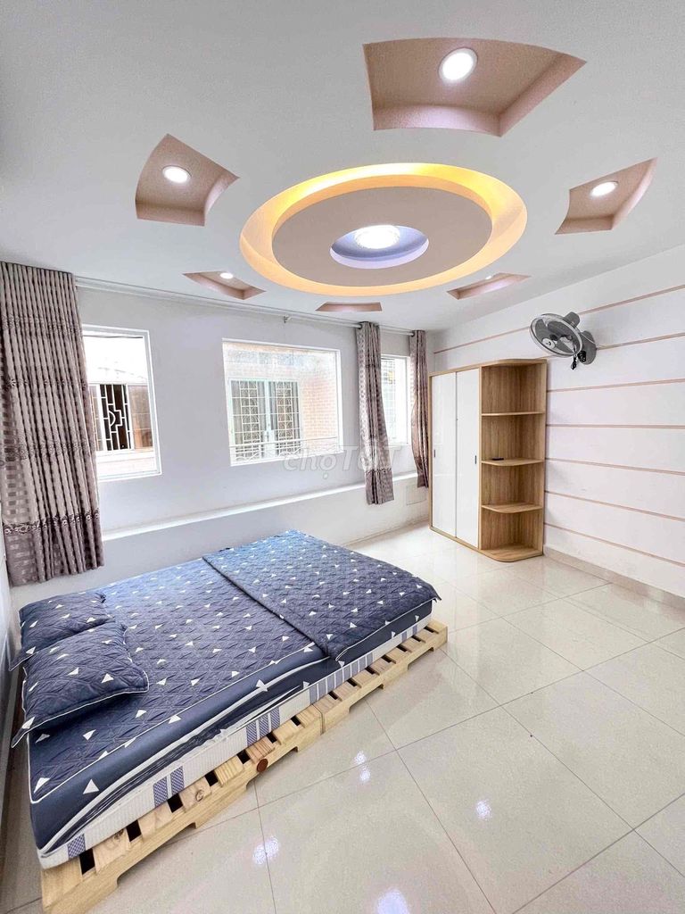Аренда · 1 комн. · 30 м² · Quận Phú Nhuận, ул. Đường Nguyễn Trọng Tuyển