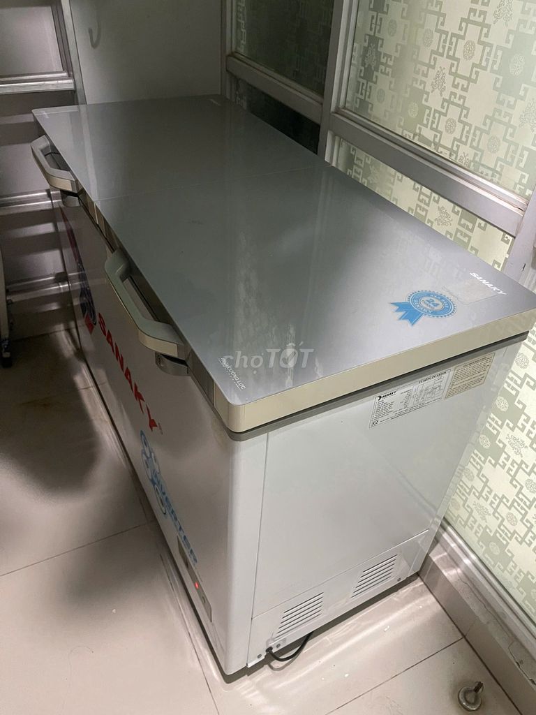 Tủ đông mát SANAKY VH-3699W4K 200L. Mua bán Tủ lạnh tại Quận 7 Tp Hồ Chí Minh được đăng bởi đinh quang thành hình 1