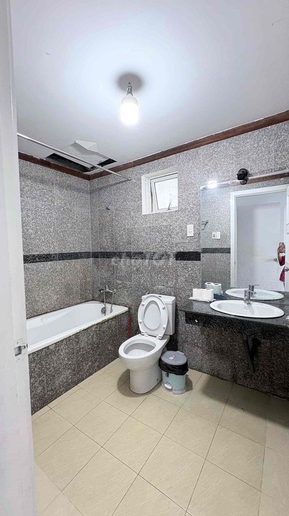 Spacious 3-bedroom apartment in HAGL on Hàm Nghi — photo 9