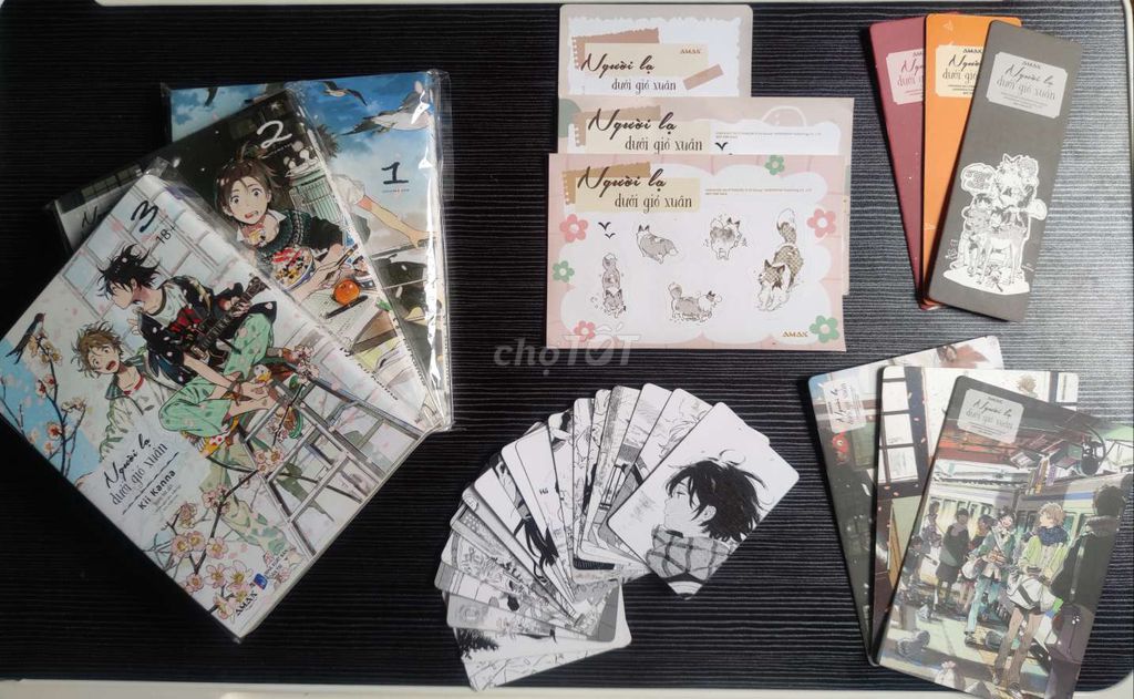 Manga BL "Người lạ dưới gió xuân" 1+2+3. Mua bán Sách tại Thành phố Huế Thừa Thiên Huế được đăng bởi Tiệm truyện nho nhỏ của Đẹc hình 1