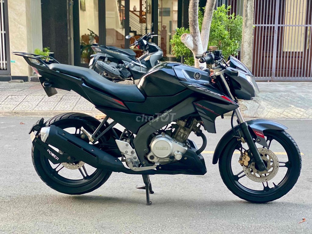 🌈 Красивая столярная машина Yamaha FZ150Fi 👉 С РАССРОЧКОЙ