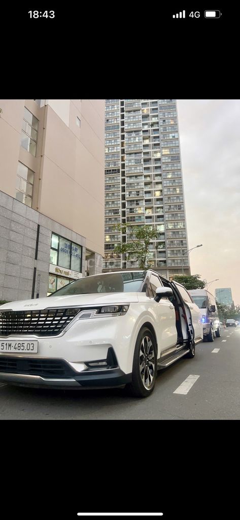 Kia Carnival 2022 Signature (trắng). Mua bán Ô tô tại Quận 1 Tp Hồ Chí Minh được đăng bởi Luong kiet hình 5