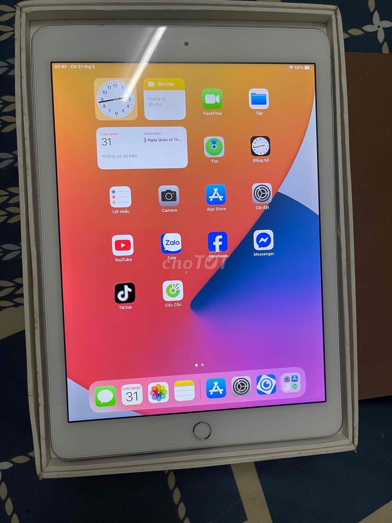 Apple iPad Pro 9.7 Bạc 4G Wifi Zin 100%. Mua bán Máy tính bảng tại Thành phố Thái Bình Thái Bình được đăng bởi Dương Gia Hưng hình 1