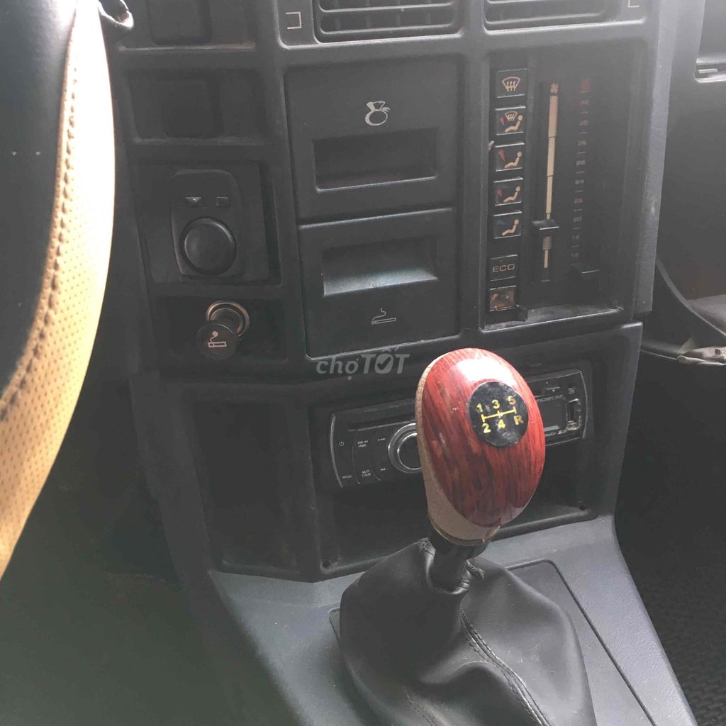 Peugeot 505 2002 Trắng 5 chỗ. Mua bán Ô tô tại Quận Bình Tân Tp Hồ Chí Minh được đăng bởi kiên hình 9