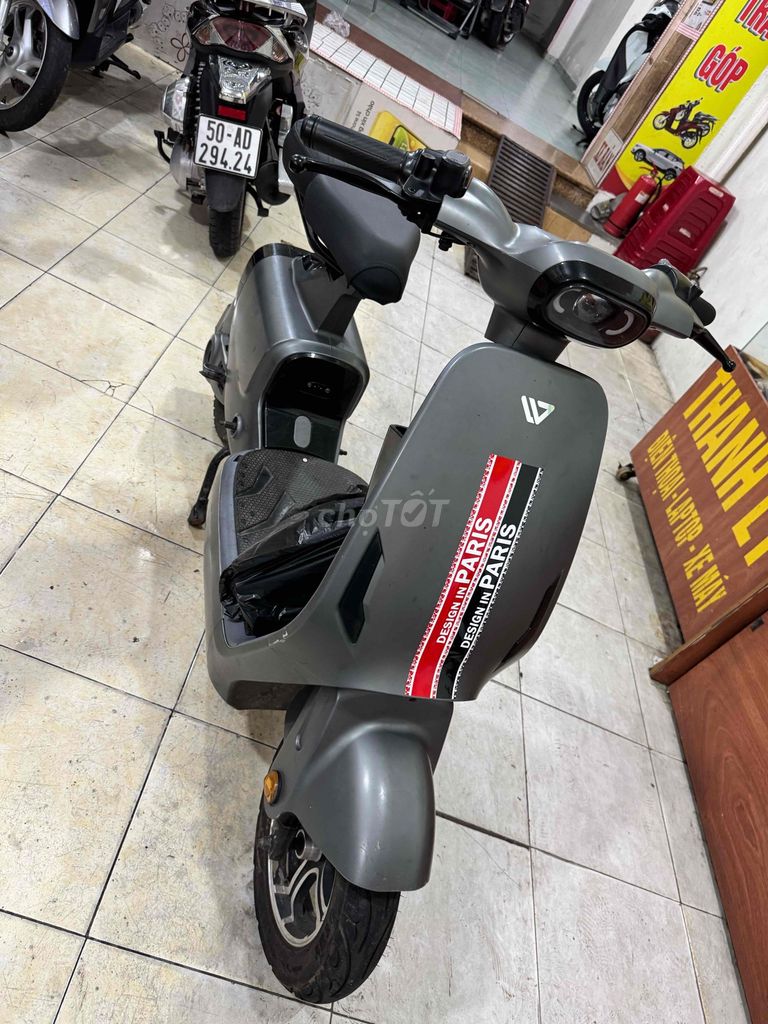 Электрический скутер Yadea X50 Grey с 5 танками б/у