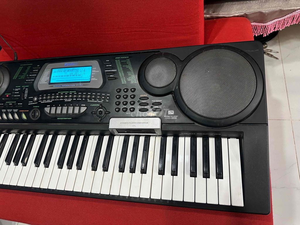 Đàn Casio Ctk 731 âm thanh hay giá 2.5tr